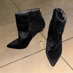 Sam Edelman Sandy Black Calf Hair and Suede Ankle Boots with Gold Stiletto Fur